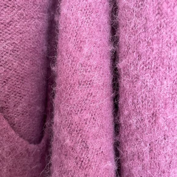 Vince Alpaca Wool Sweater XL | “Love” Mauve, Purple Luxe V-Neck Pullover $345 - Picture 8 of 10